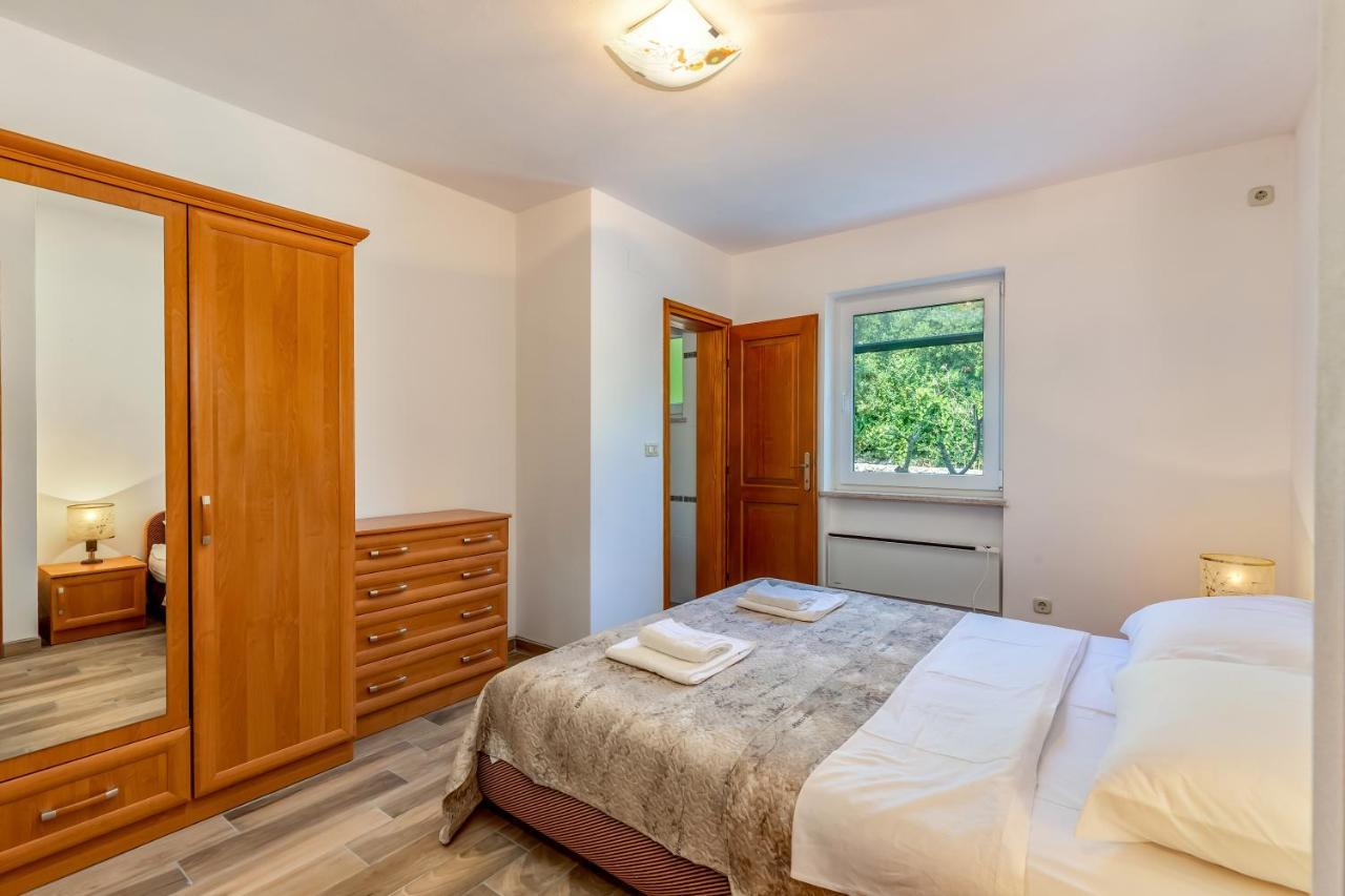 Villa Rea Brseč Eksteriør bilde